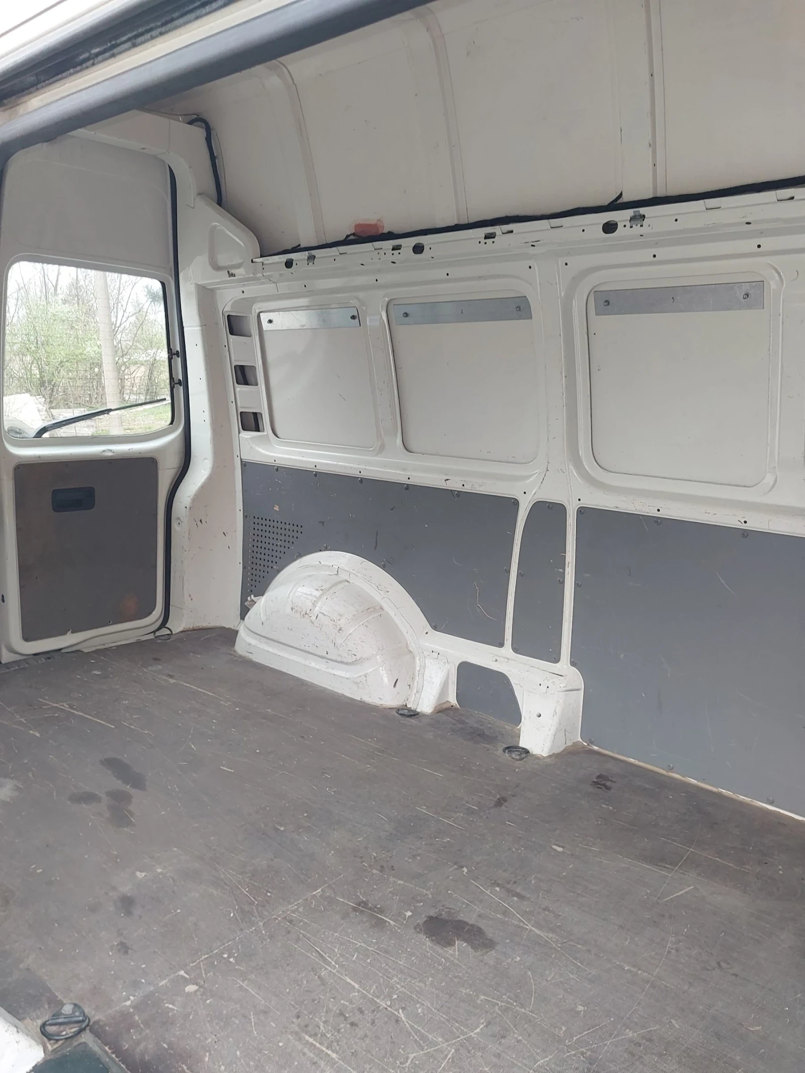 VW T5 2.5 тди 4х4, снимка 6 - Бусове и автобуси - 54019995