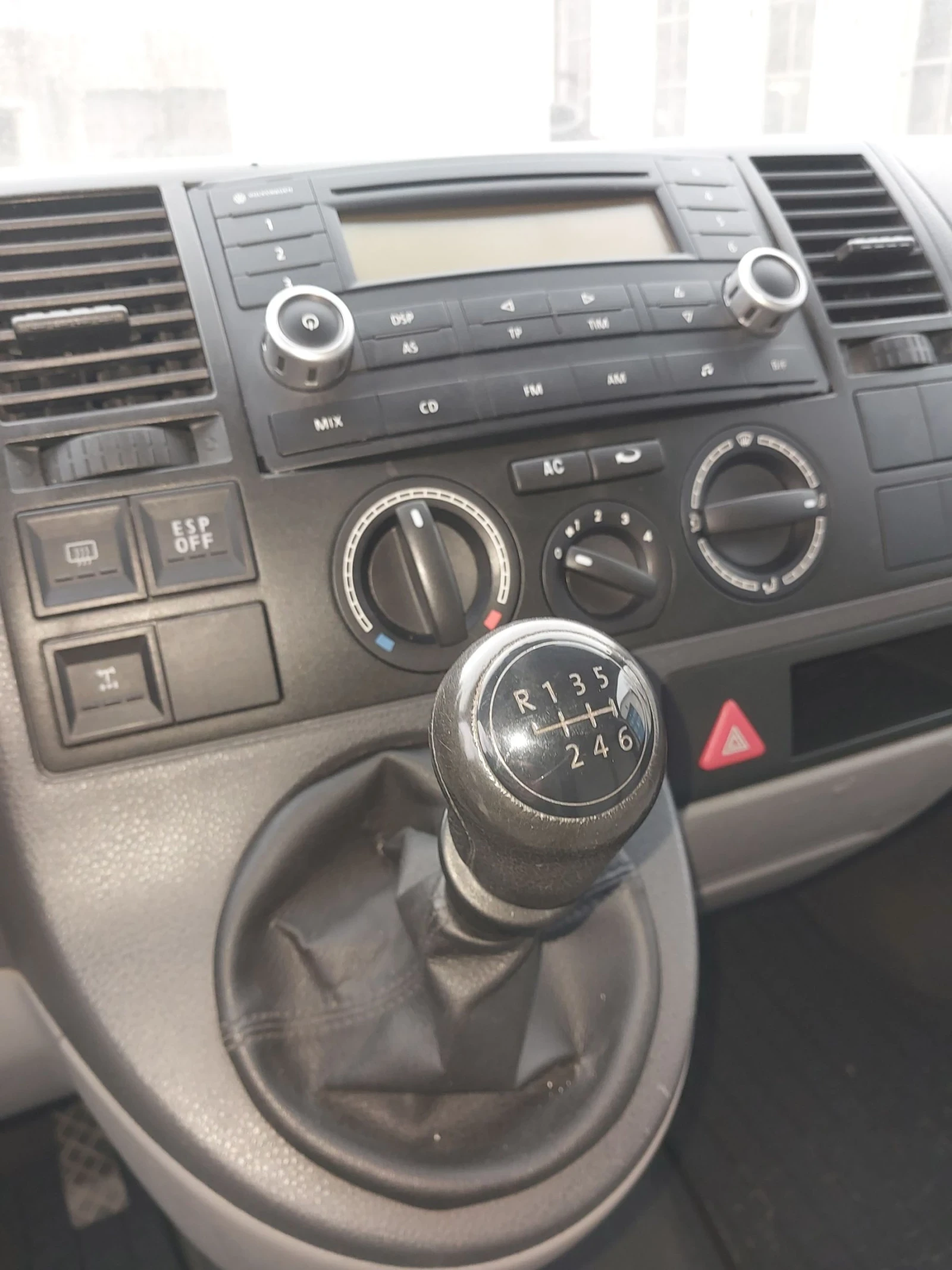 VW T5 2.5 тди 4х4, снимка 8 - Бусове и автобуси - 54019995