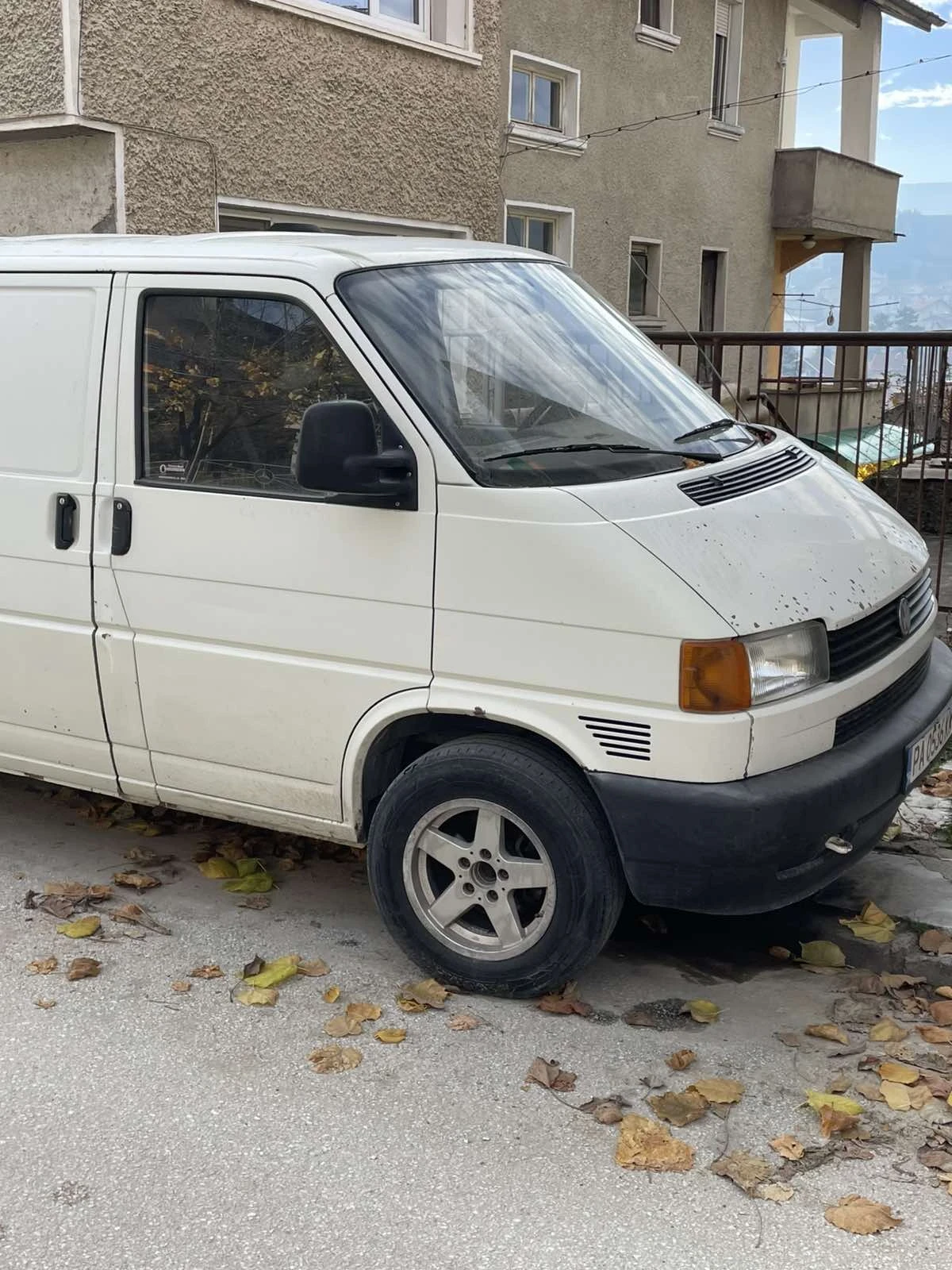 VW T4 1.9tdi, снимка 2 - Бусове и автобуси - 55848184