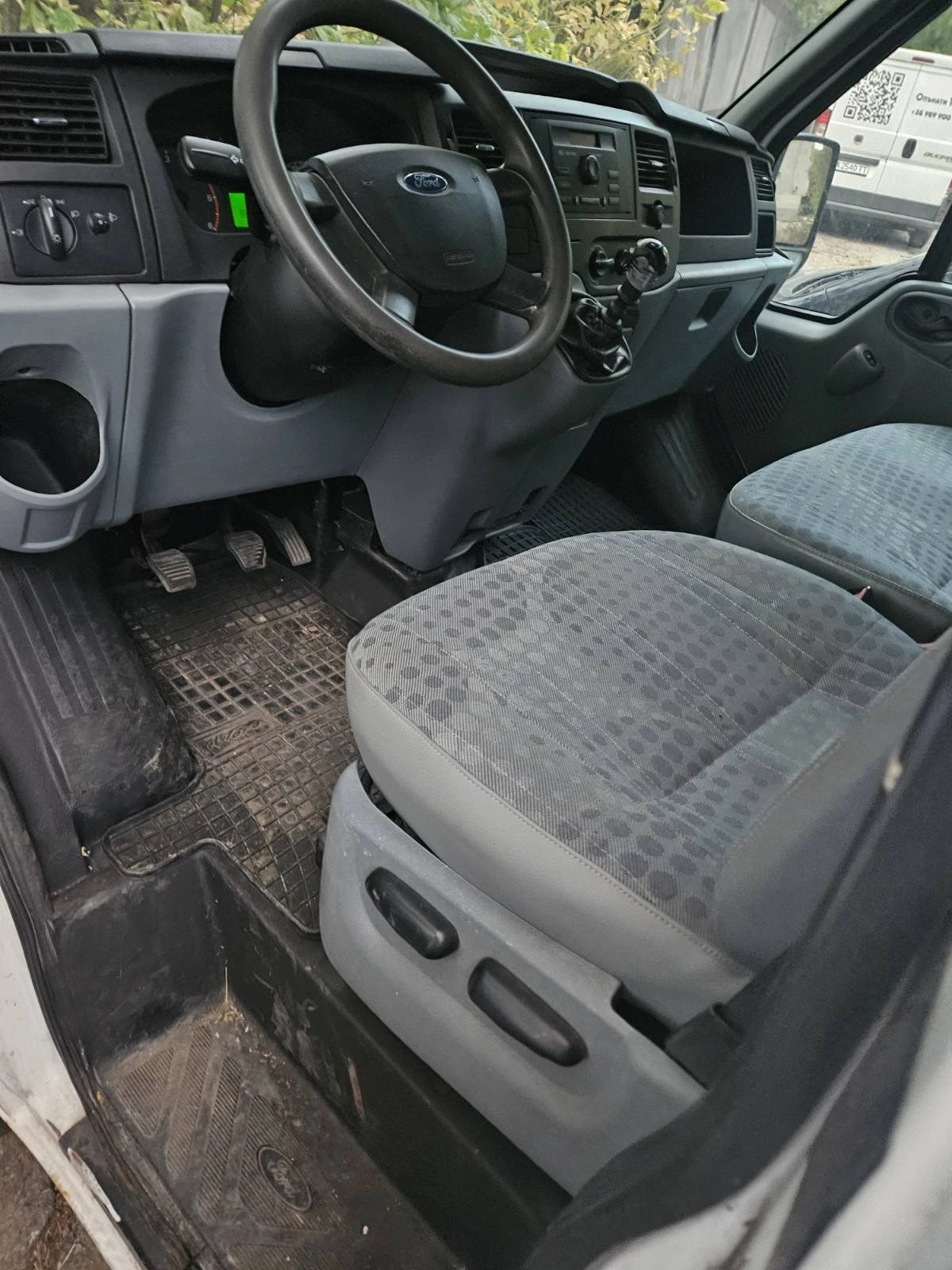 Ford Transit 350 l, снимка 6 - Бусове и автобуси - 56087394