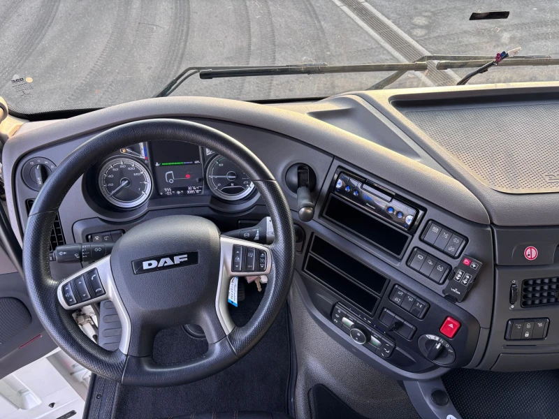 Daf XF 530 SSC Super Space Cab, снимка 11 - Камиони - 53075305
