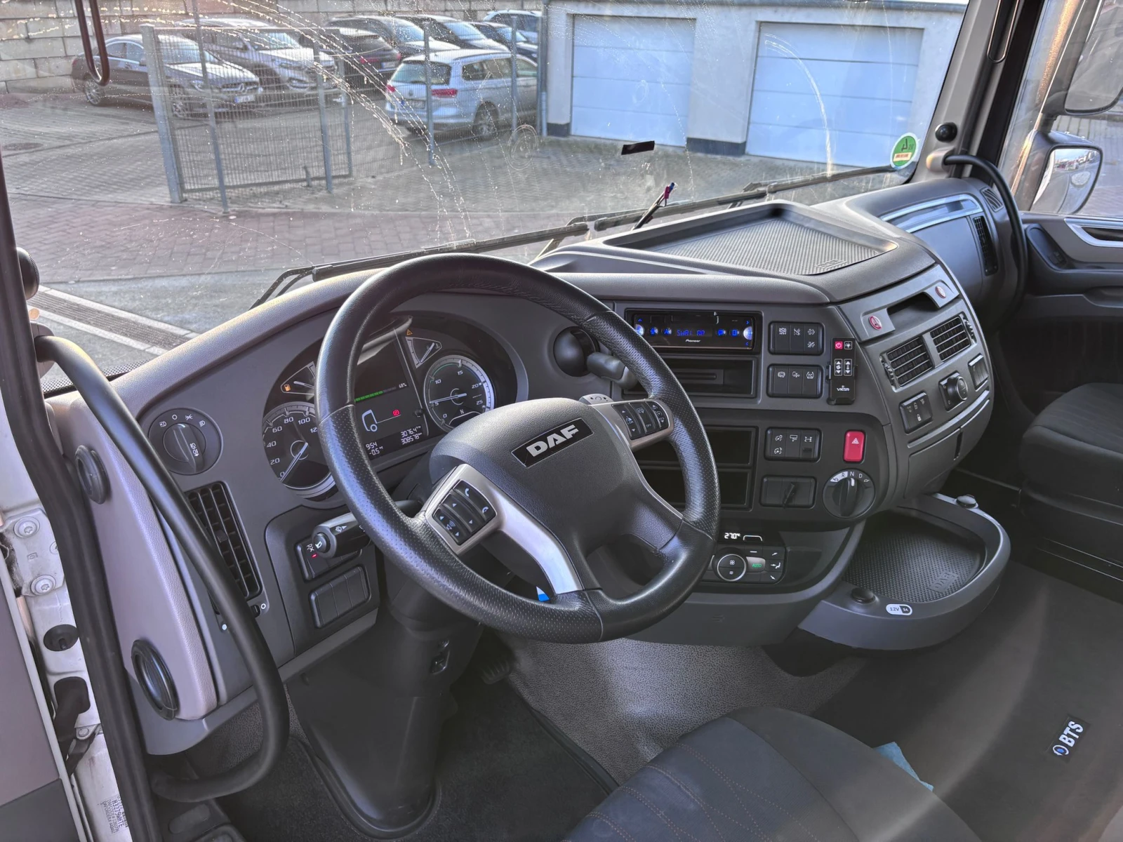 Daf XF 530 SSC Super Space Cab - изображение 10