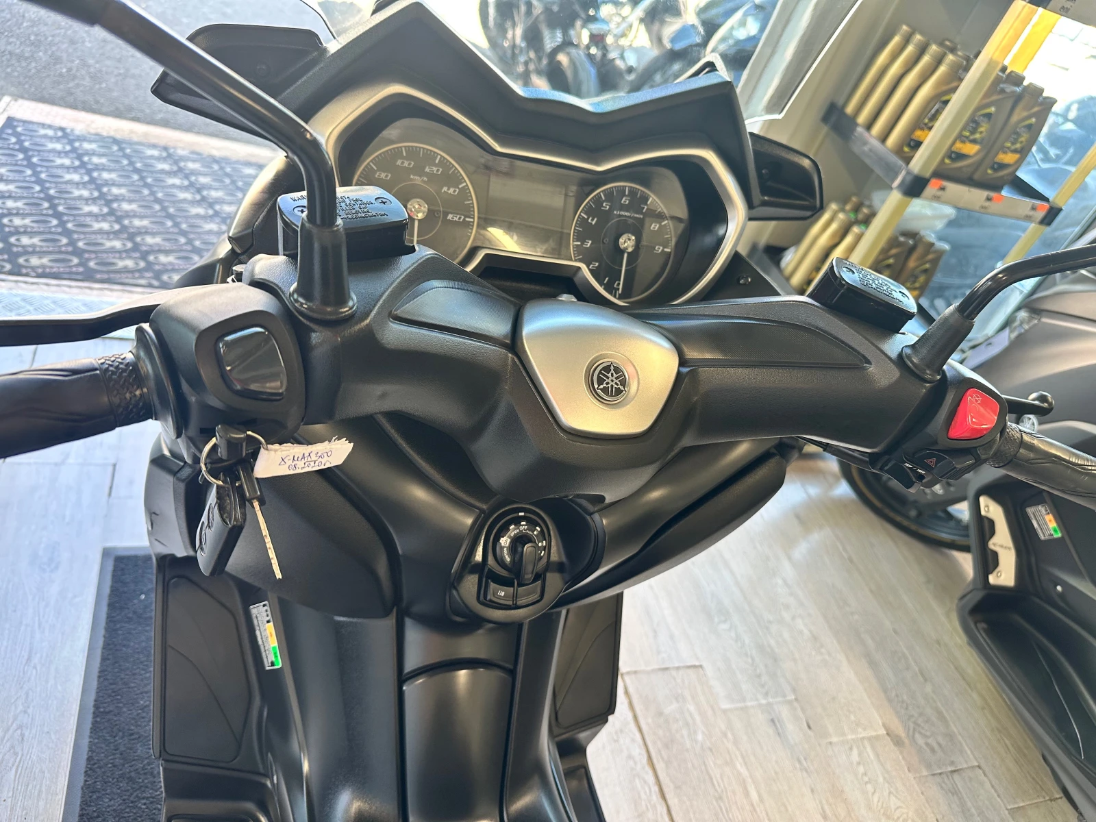 Yamaha X-max 300i ABS/TC/LED 08.2020г., снимка 2 - Мотоциклети и мототехника - 55569355