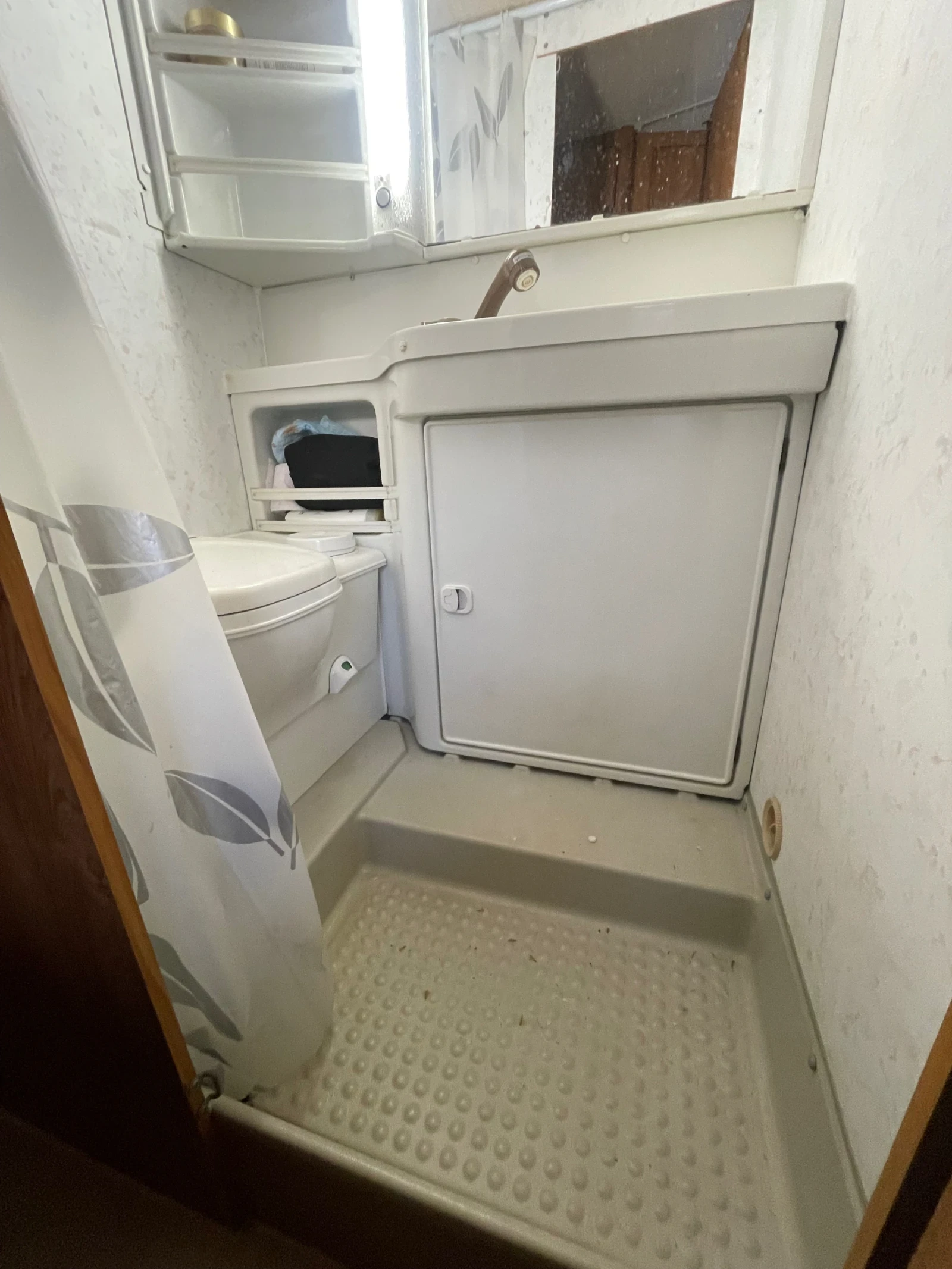 Кемпер HYMER / ERIBA, снимка 11 - Каравани и кемпери - 54208088