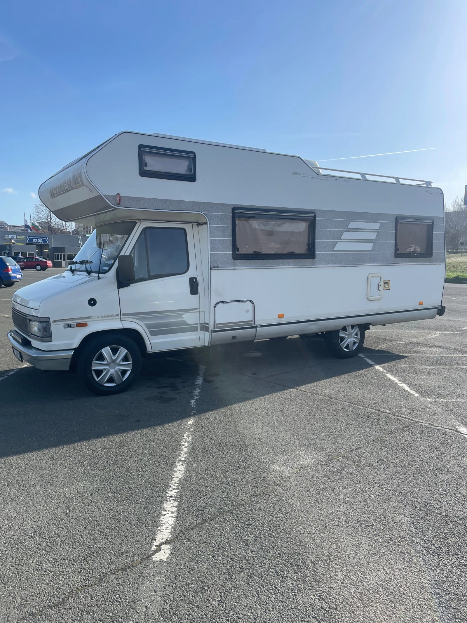 Кемпер HYMER / ERIBA, снимка 2 - Каравани и кемпери - 54208088