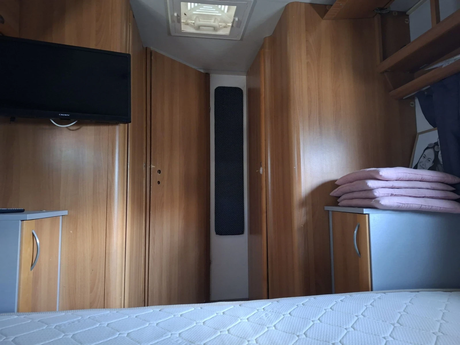Каравана Knaus 820, снимка 6 - Каравани и кемпери - 54631872