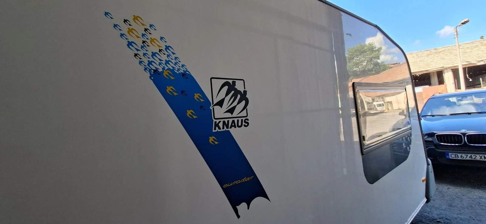 Каравана Knaus 820, снимка 2 - Каравани и кемпери - 54631872