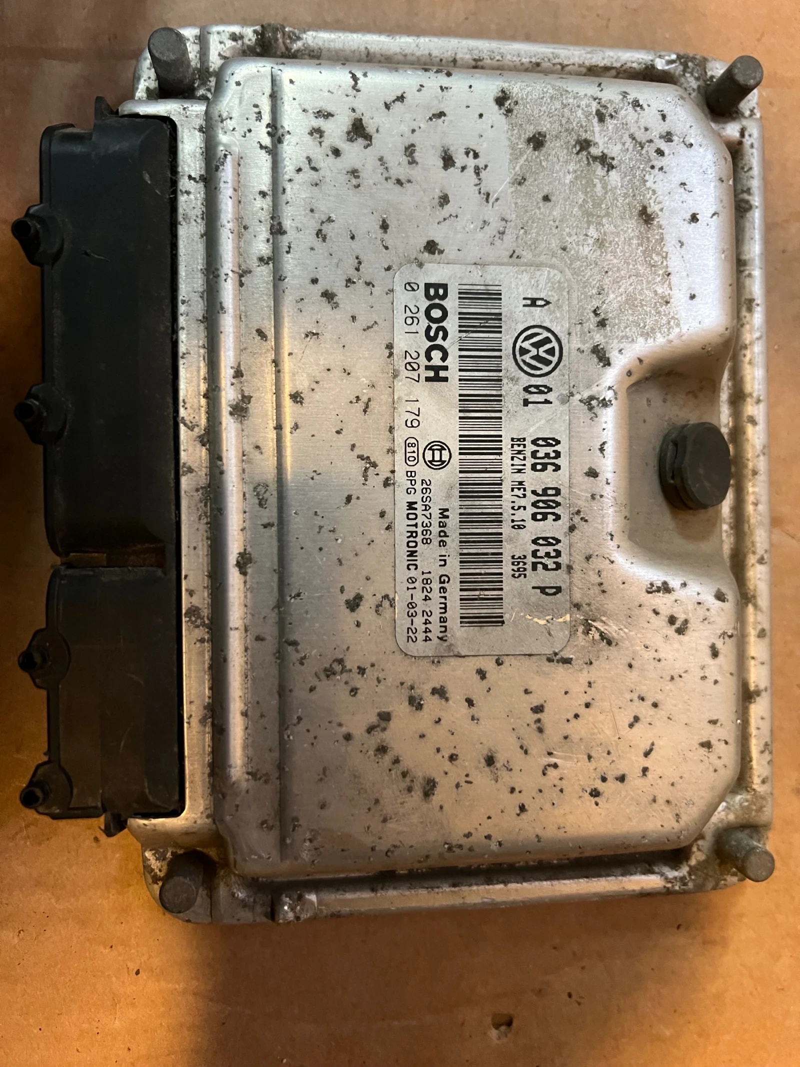 036906032P �������� �������� �� Volkswagen Golf 4 1.4i 0261207179 036 906 032 P | Mobile.bg � ����������� 1