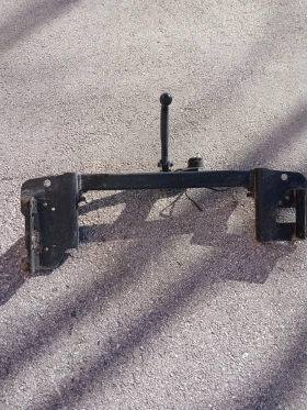 Продавам теглич за Кия спортидж от 2004 до 2009г.