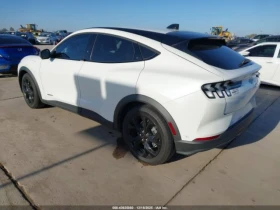 Ford Mustang Mach-E SELECT, снимка 3