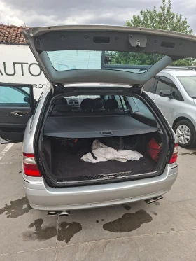 Mercedes-Benz E 320 3.2, снимка 12
