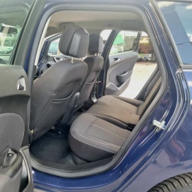 Opel Astra, снимка 10