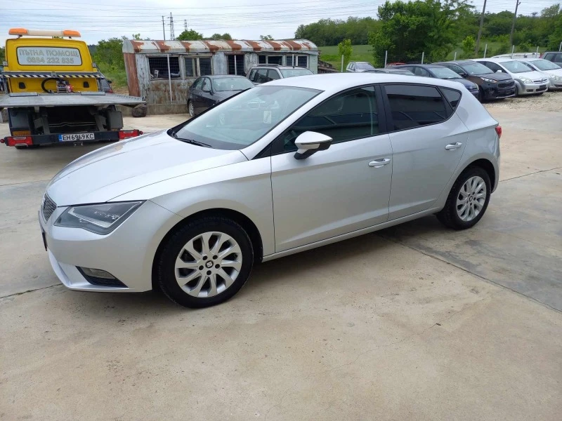 Seat Leon 1.6tdi 105k.c * Navi* UNIKAT* , снимка 3 - Автомобили и джипове - 45769019