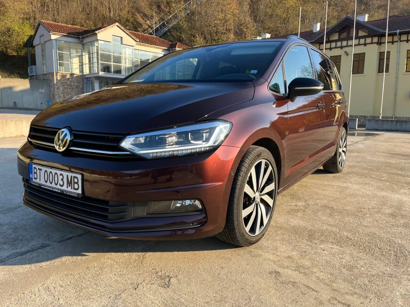 VW Touran, снимка 1 - Автомобили и джипове - 48006747