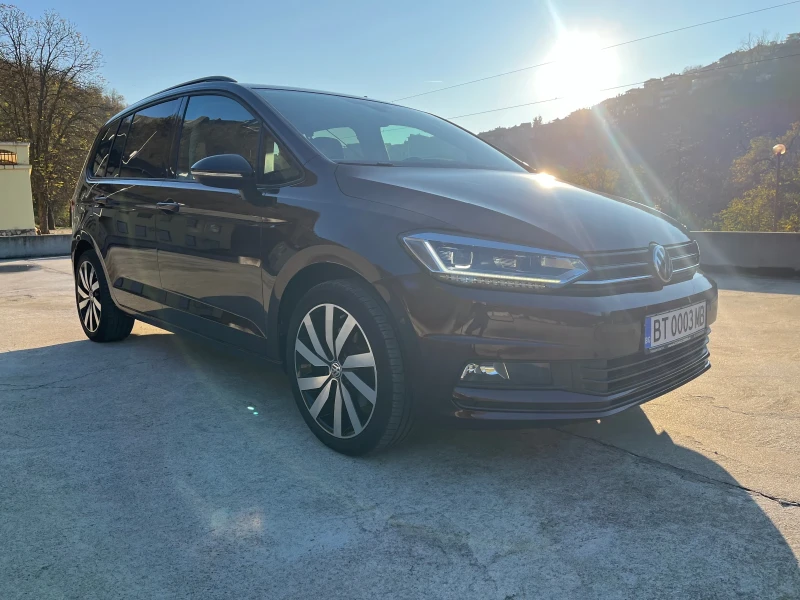 VW Touran, снимка 3 - Автомобили и джипове - 49488381