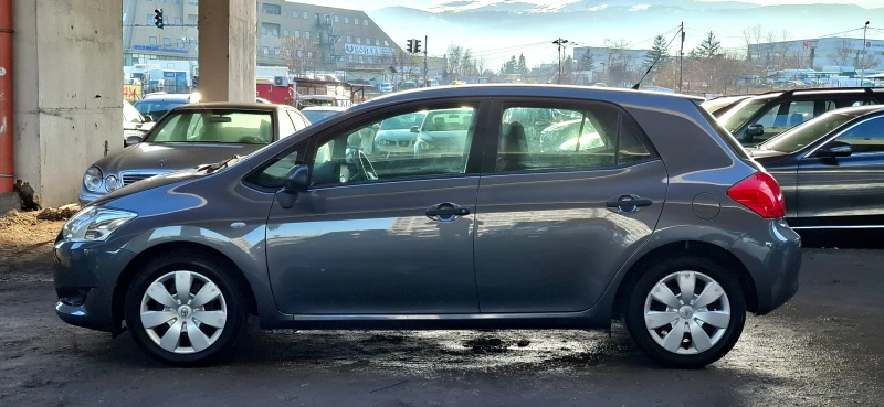 Toyota Auris 138хил. км. , снимка 8 - Автомобили и джипове - 48824013