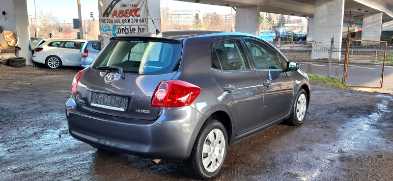 Toyota Auris 138хил. км. , снимка 5 - Автомобили и джипове - 48824013