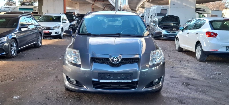 Toyota Auris 138хил. км. , снимка 2 - Автомобили и джипове - 48824013