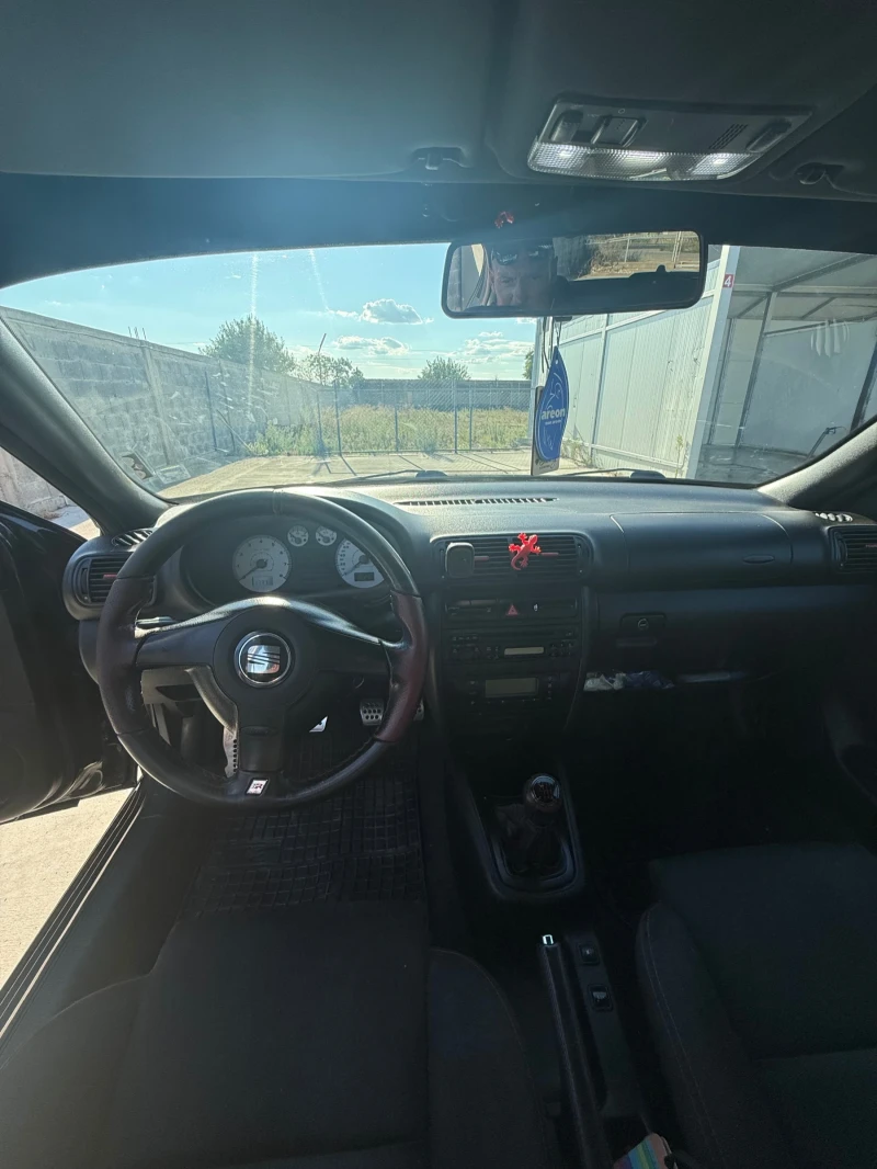 Seat Leon Cupra R BAM, снимка 8 - Автомобили и джипове - 51484882