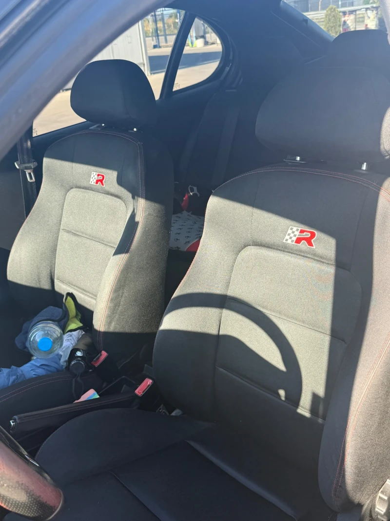 Seat Leon Cupra R BAM, снимка 7 - Автомобили и джипове - 51484882