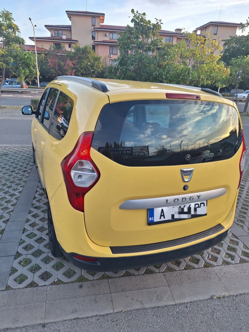 Dacia Lodgy 1.6i, снимка 6 - Автомобили и джипове - 51683489