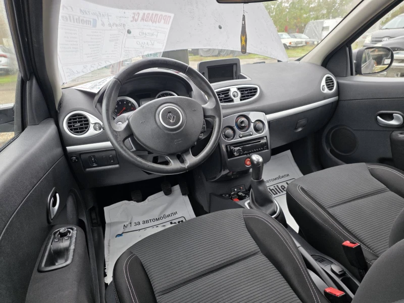 Renault Clio 1.2, снимка 15 - Автомобили и джипове - 52401188