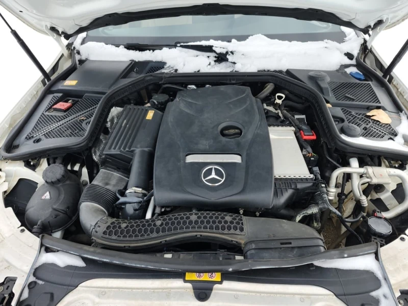 Mercedes-Benz C 300 * CARFAX * БЕЗ ПЪРВОНАЧАЛНА ВНОСКА, снимка 13 - Автомобили и джипове - 53121519