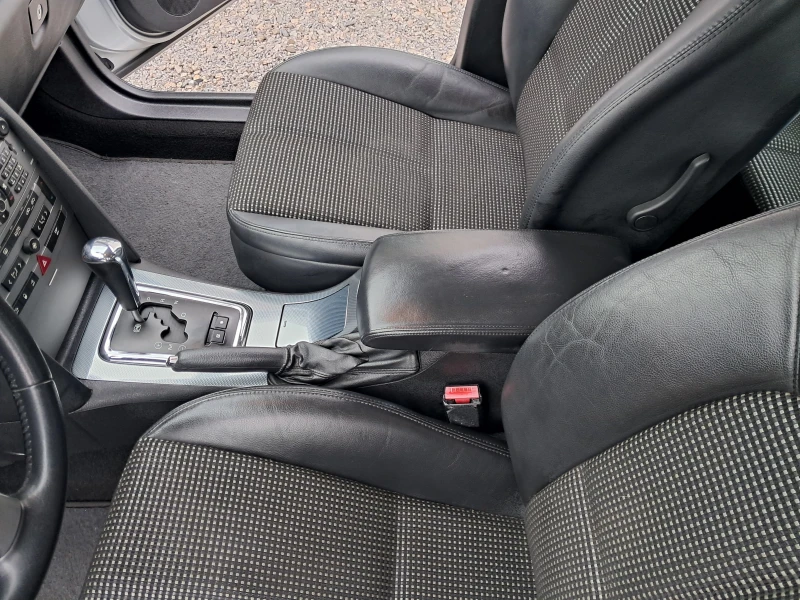 Peugeot 407 2.0HDI, снимка 12 - Автомобили и джипове - 53342041