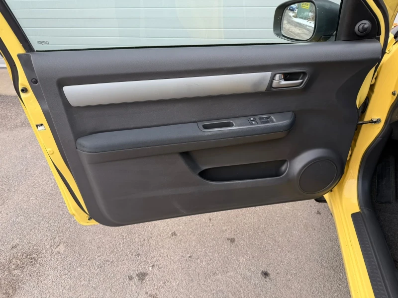 Suzuki Swift 1.3GL DDIS KLIMATIK ЛИЗИНГ!!!, снимка 12 - Автомобили и джипове - 53361780