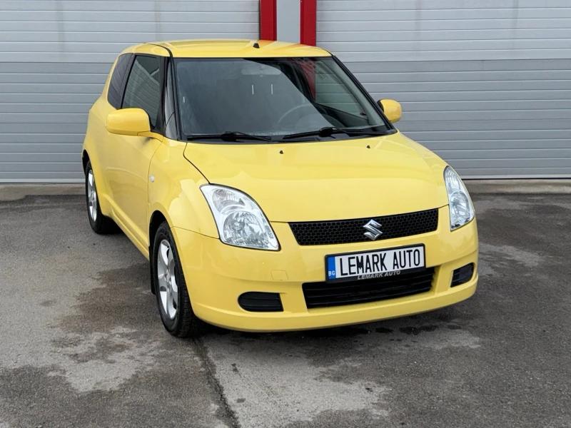 Suzuki Swift 1.3GL DDIS KLIMATIK ЛИЗИНГ!!!, снимка 5 - Автомобили и джипове - 53361780