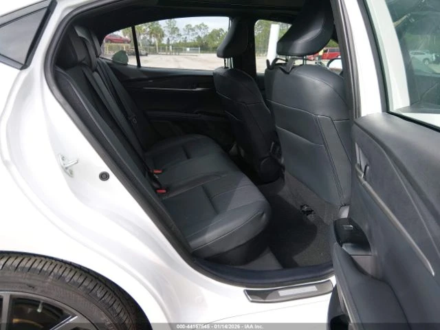 Toyota Camry XSE, снимка 11 - Автомобили и джипове - 53564316