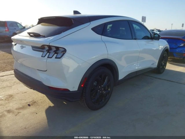 Ford Mustang Mach-E SELECT, снимка 4 - Автомобили и джипове - 53772550