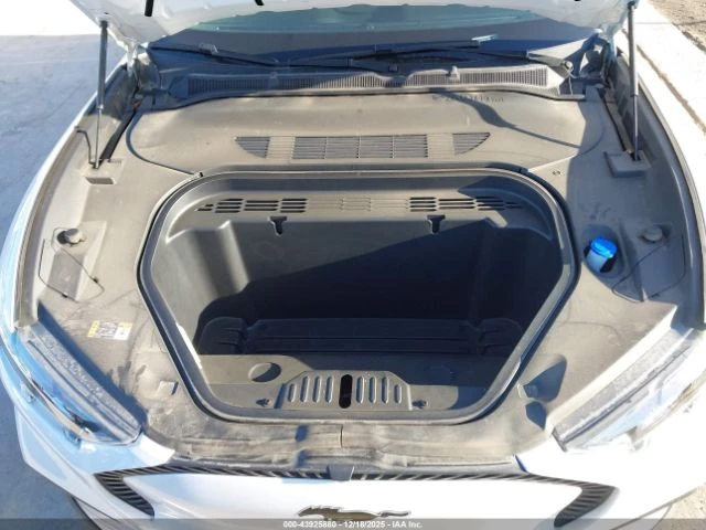 Ford Mustang Mach-E SELECT, снимка 9 - Автомобили и джипове - 53772550