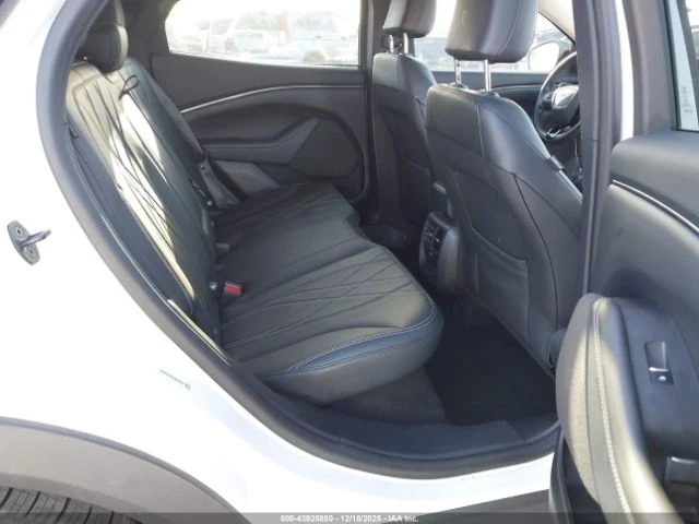 Ford Mustang Mach-E SELECT, снимка 8 - Автомобили и джипове - 53772550