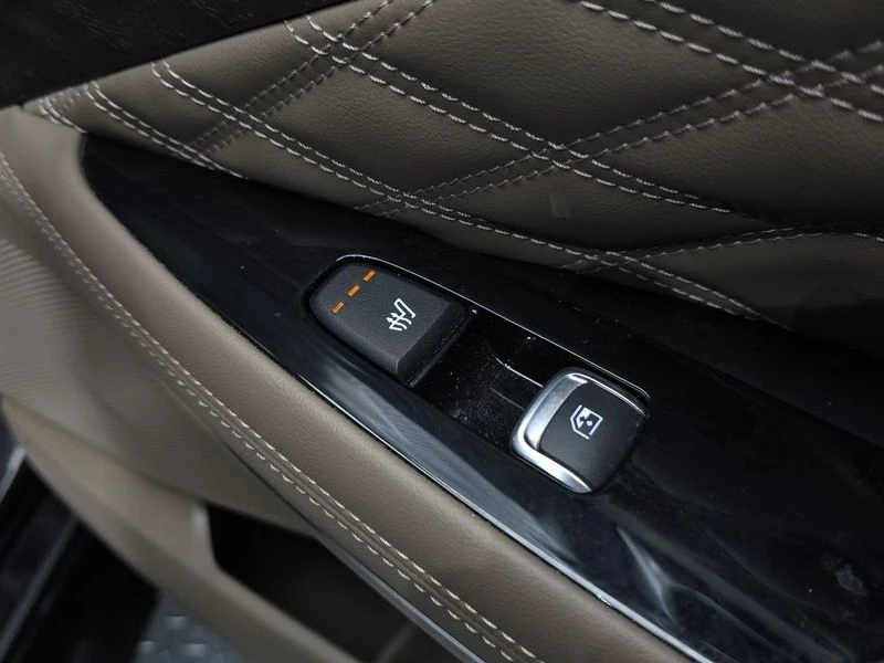 Kia K8 1.6 Automatic, снимка 15 - Автомобили и джипове - 55880469