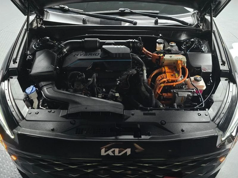 Kia K8 1.6 Automatic, снимка 5 - Автомобили и джипове - 55880469