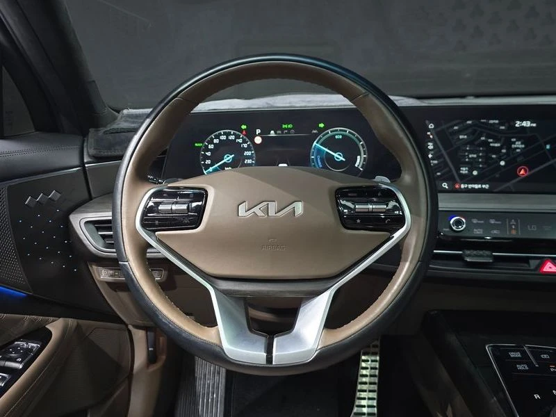 Kia K8 1.6 Automatic, снимка 11 - Автомобили и джипове - 55880469