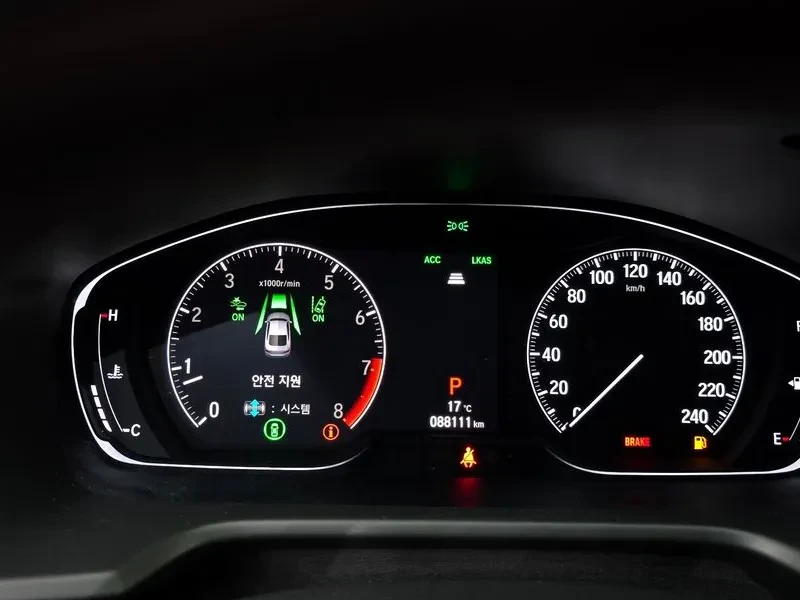 Honda Accord 2.0 TURBO SPORT| �������| HEAD UP | DISTRONIC | Mobile.bg � ����������� 8