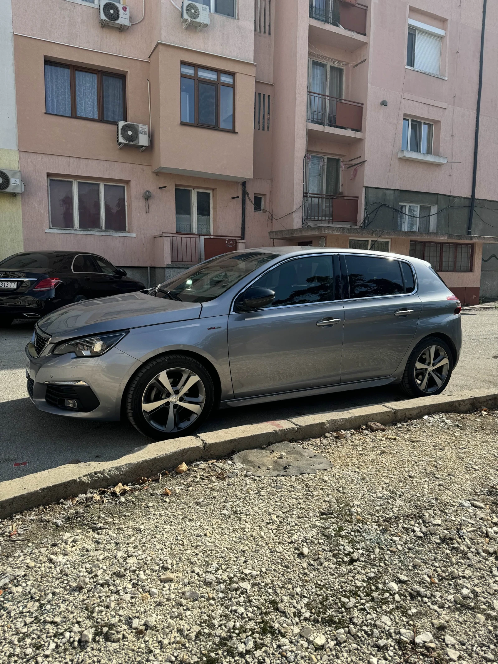 Peugeot 308 1.2 GT LINE - изображение 4