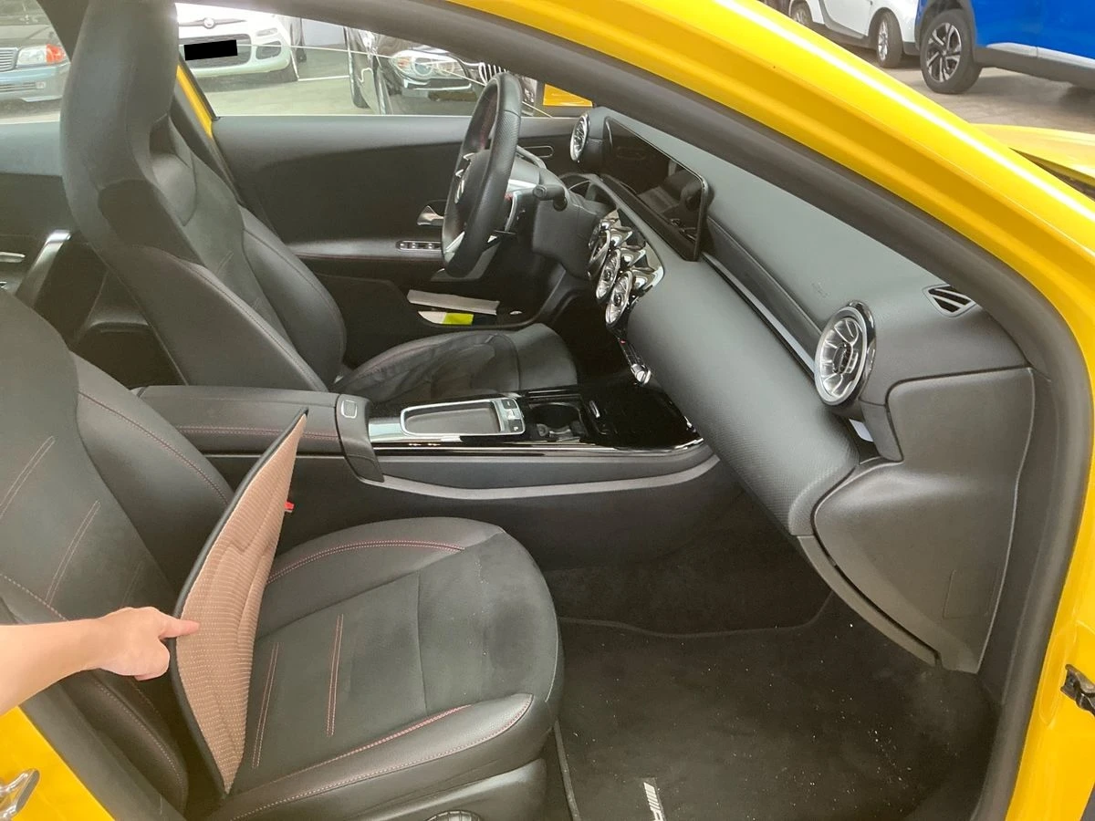 Mercedes-Benz A 180 d AMG Line Дигитално/Отопление - изображение 5