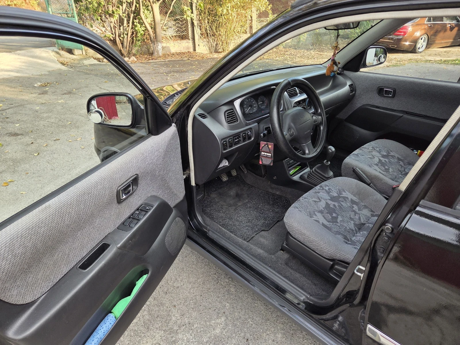 Daihatsu Sirion Климатик  - изображение 6