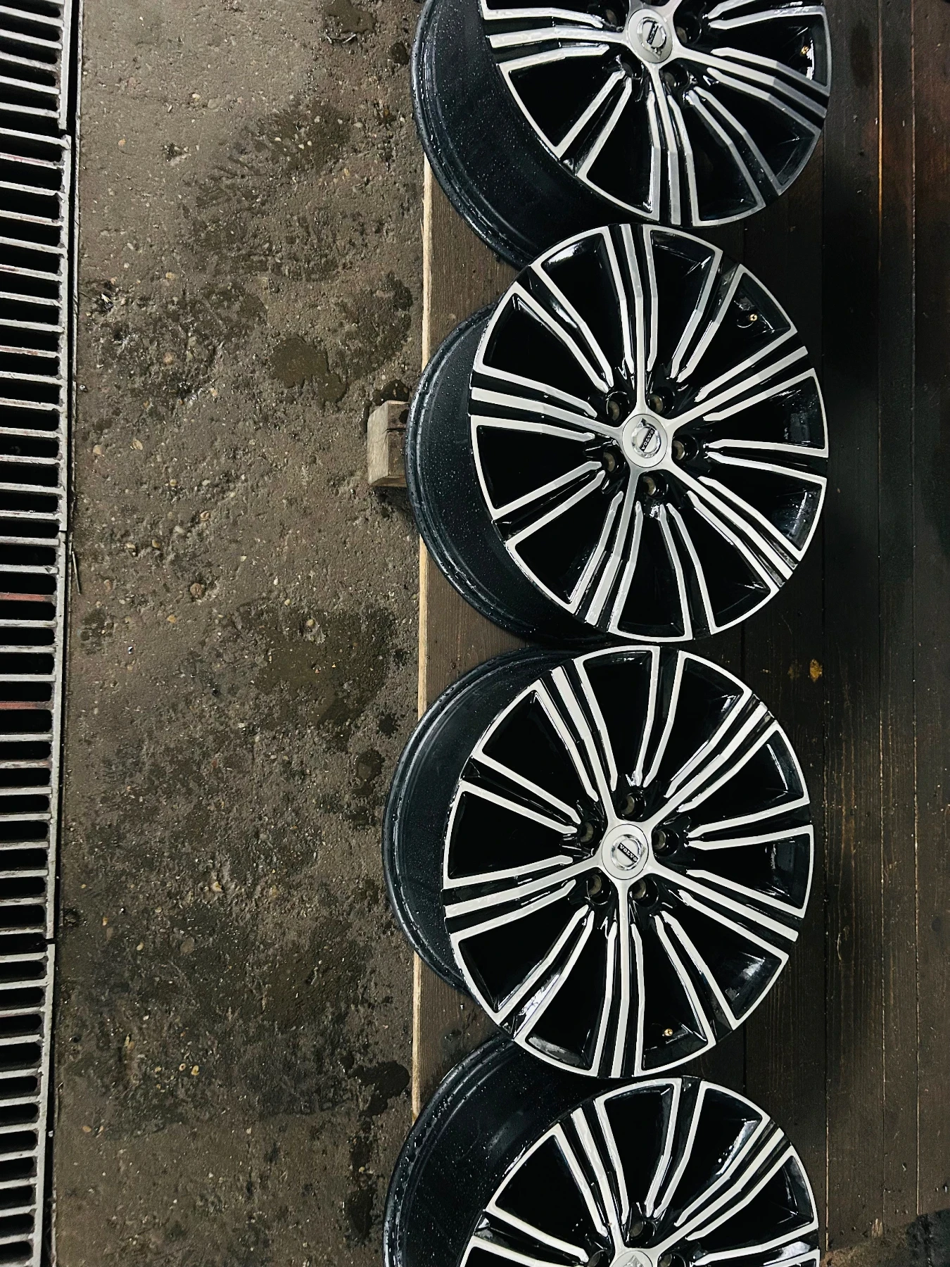 Volvo S60  - изображение 3