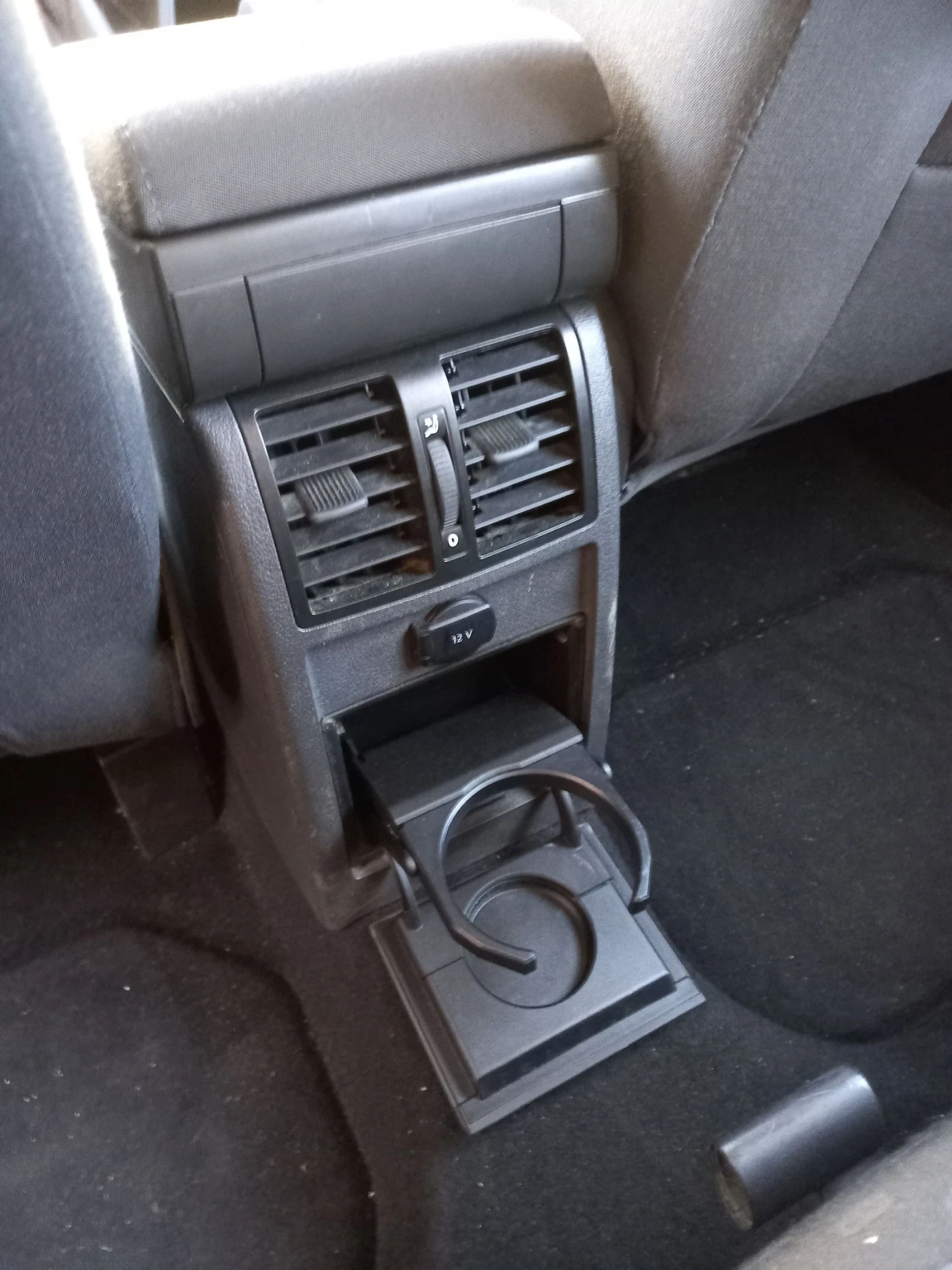 VW Touran 1.9 TDI | Mobile.bg � ����������� 12