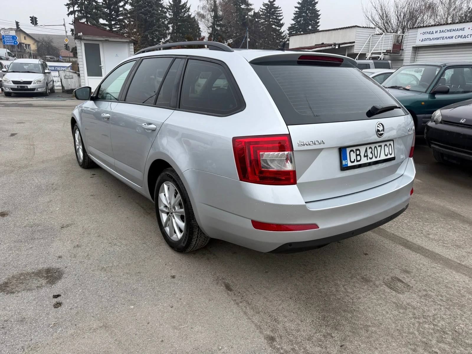 Skoda Octavia 1.6TDI 110�� DSG | Mobile.bg � ����������� 6
