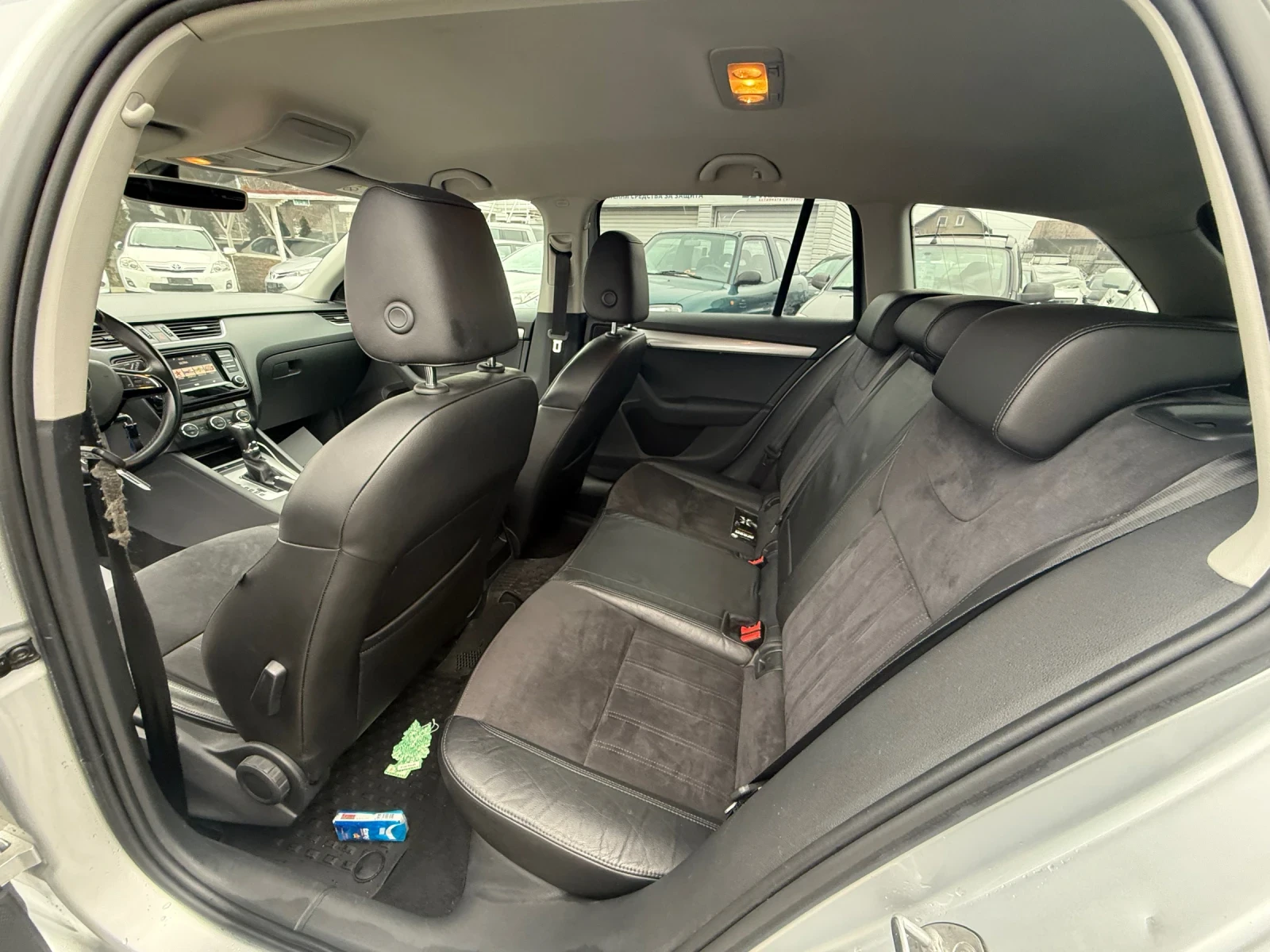 Skoda Octavia 1.6TDI 110�� DSG | Mobile.bg � ����������� 8