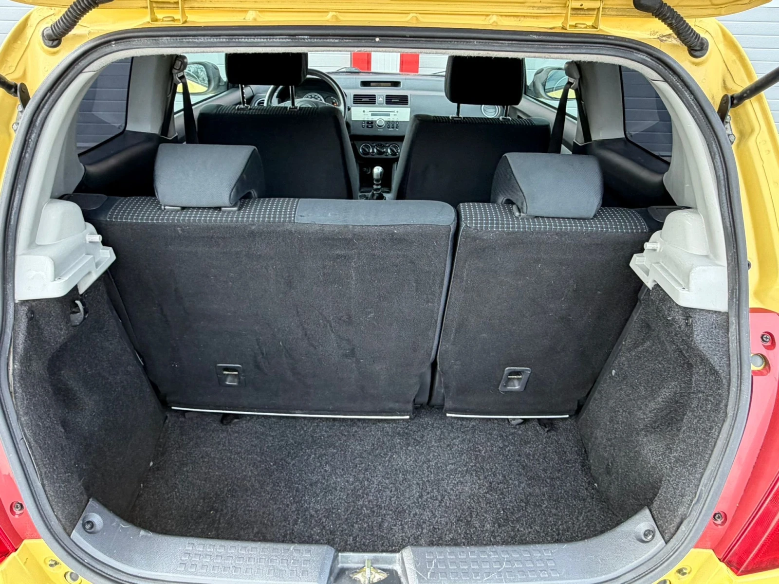 Suzuki Swift 1.3GL DDIS KLIMATIK ������!!! | Mobile.bg � ����������� 11