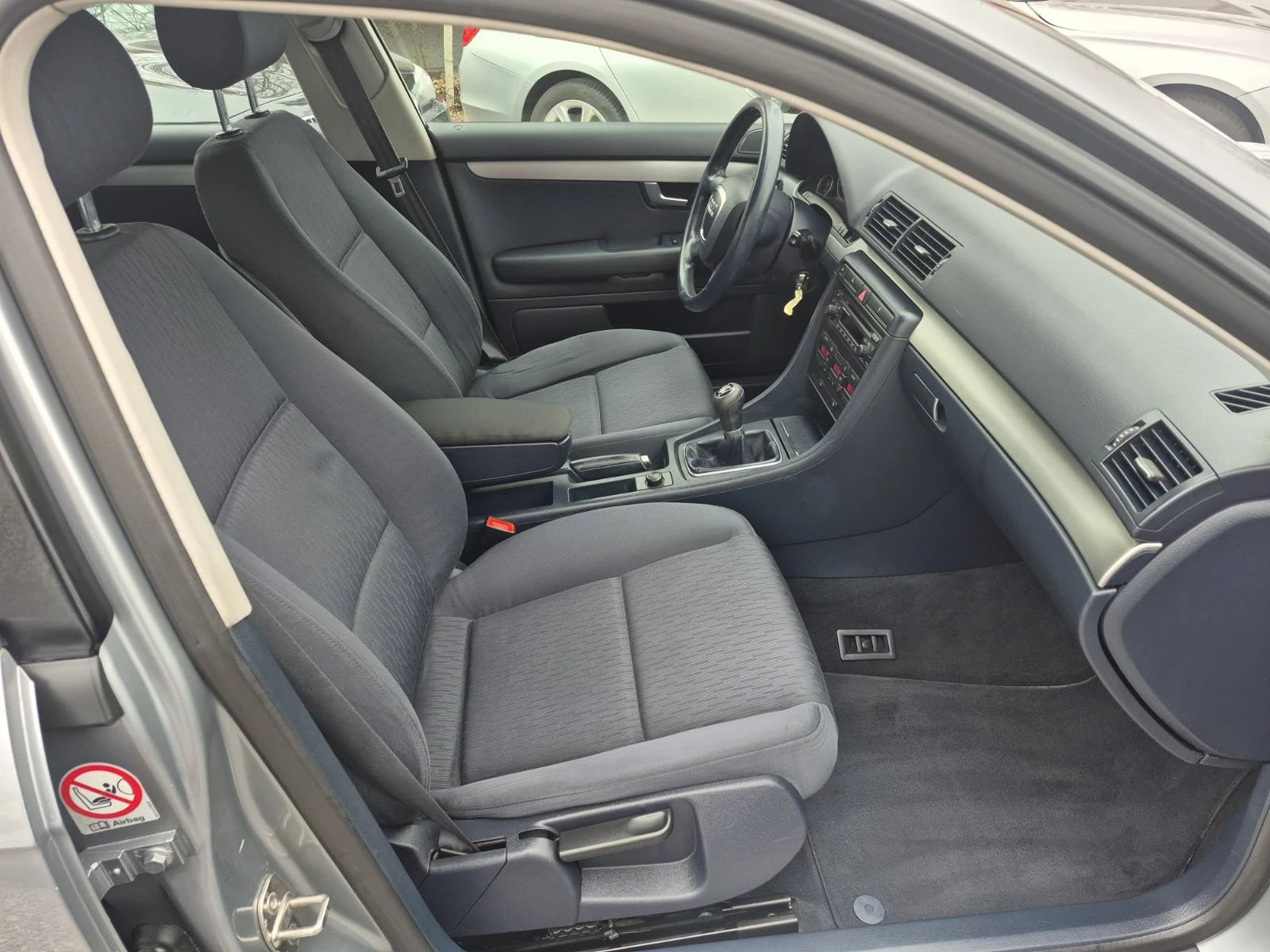 Audi A4 2.0TDI-140k.s, снимка 10 - Автомобили и джипове - 53950698