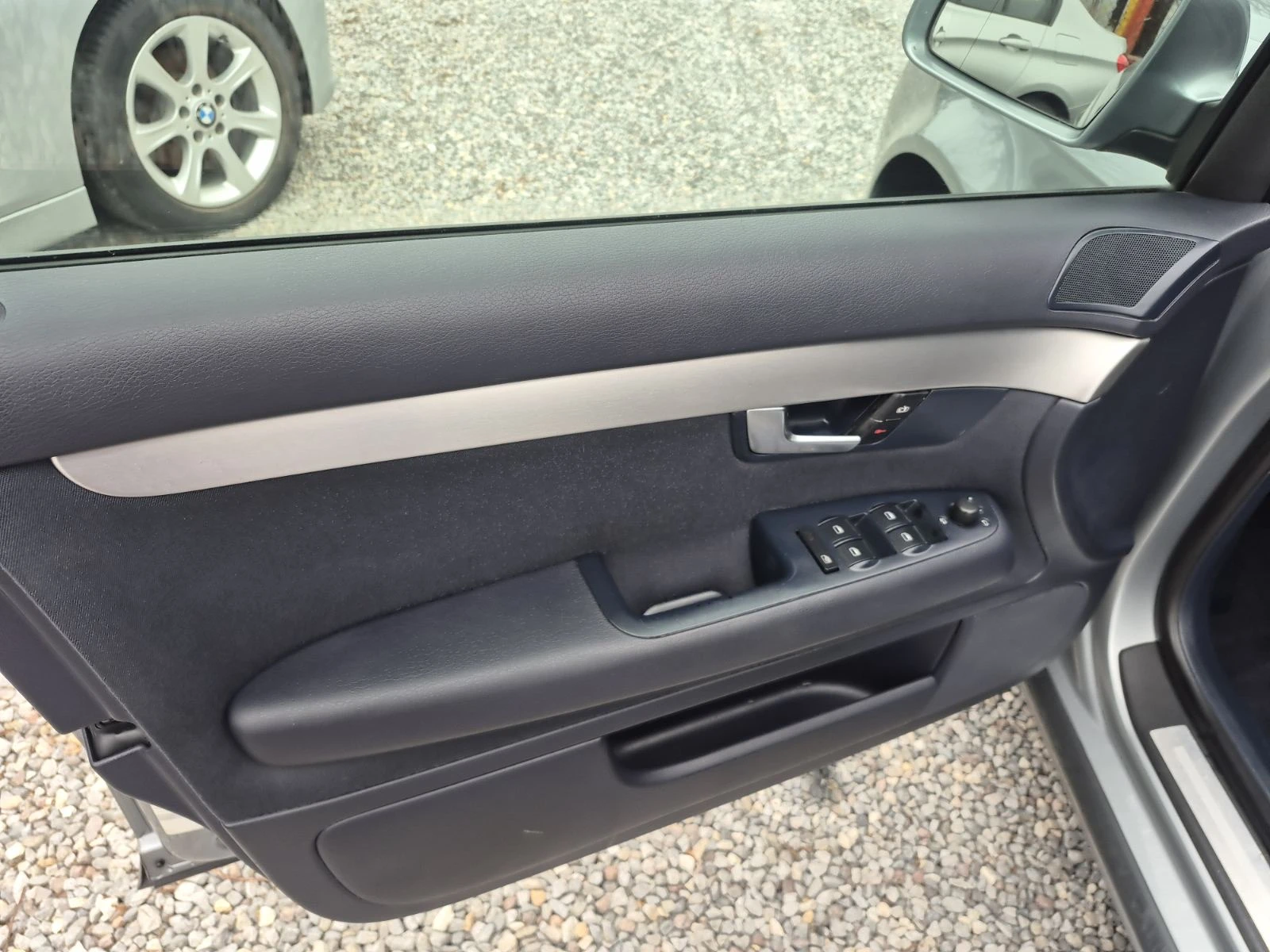 Audi A4 2.0TDI-140k.s, снимка 15 - Автомобили и джипове - 53950698