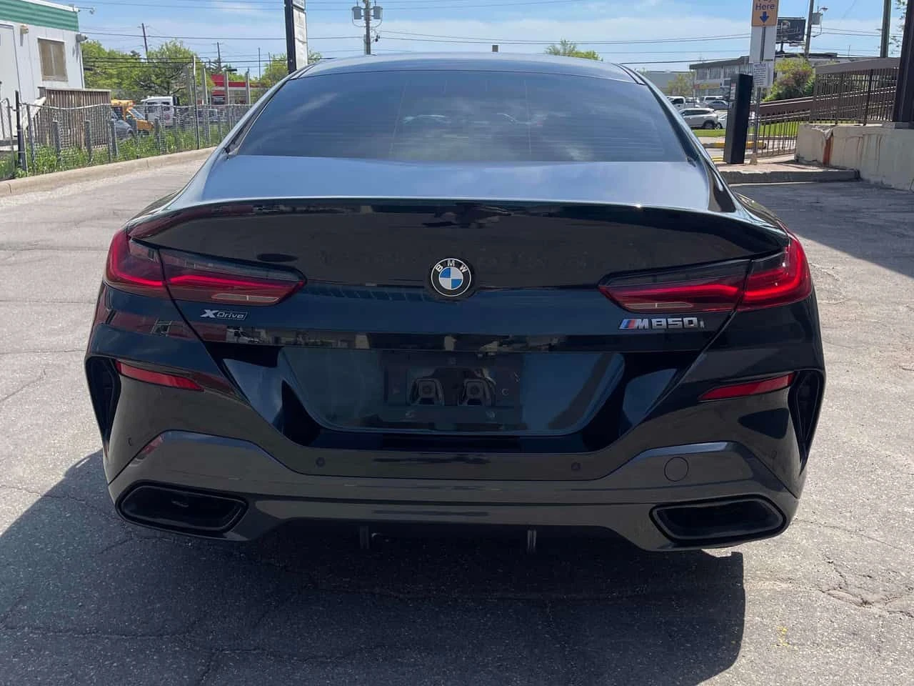 BMW 850 M850i xDrive  CARFAX, снимка 4 - Автомобили и джипове - 54712031