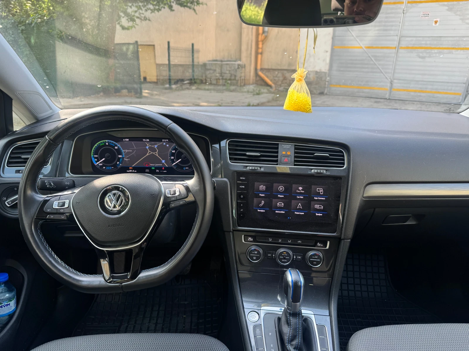 VW Golf E-Golf , снимка 7 - Автомобили и джипове - 55132361